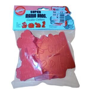 New Super Mario Bros. Cookie Cutters 1989 Sealed